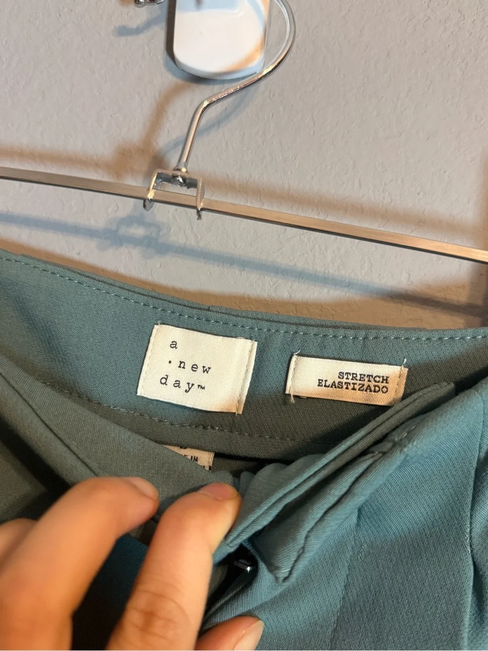 High-Waist Pleated Mint Green Shorts